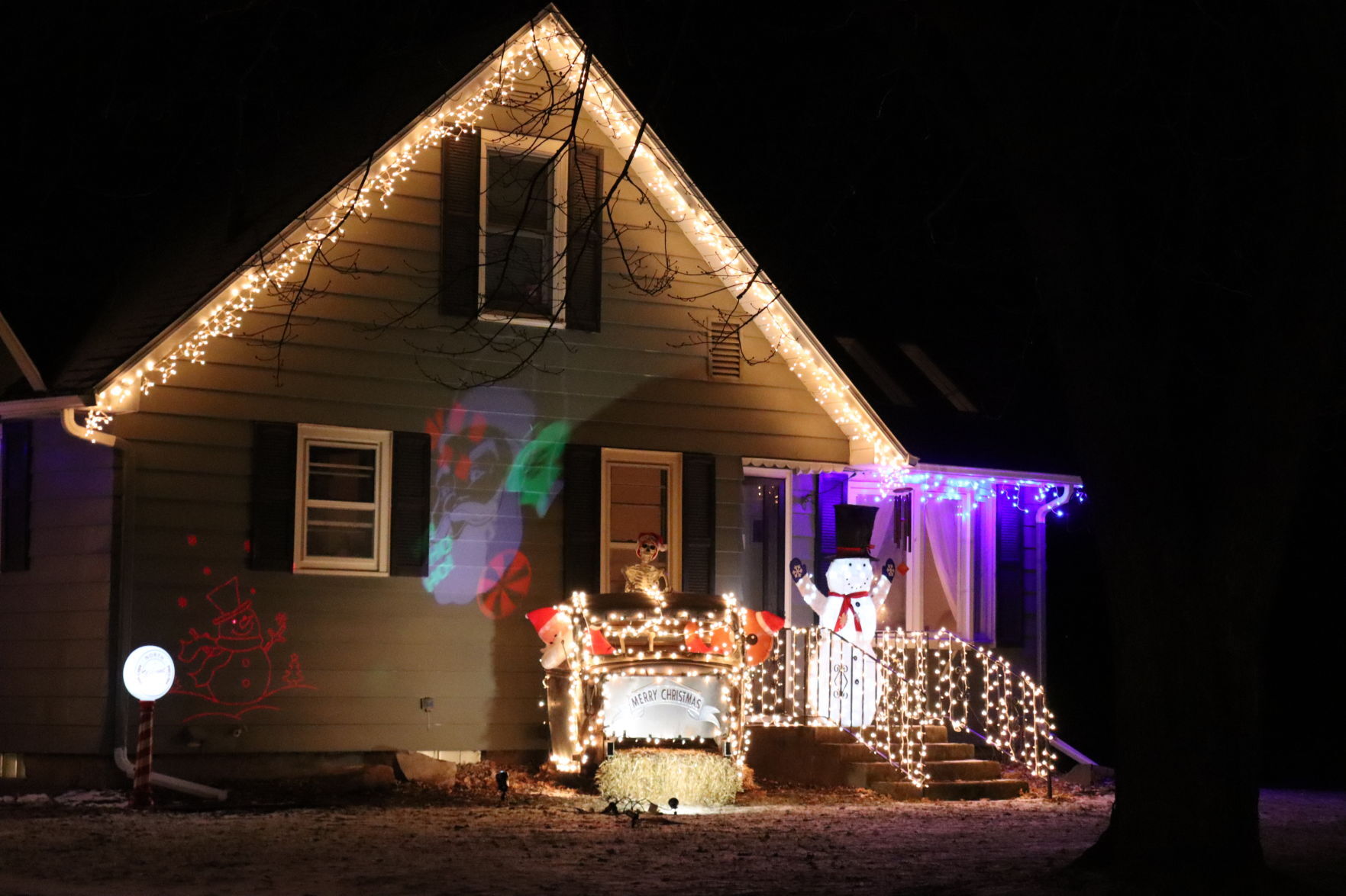 Chippewa Falls Christmas light displays